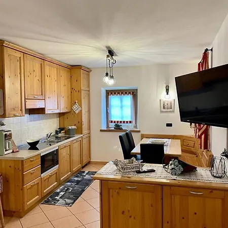 Apartment Chalet Del Cuore